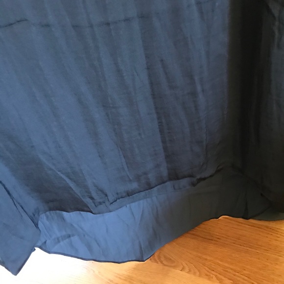 Dress - Picture 7 of 7